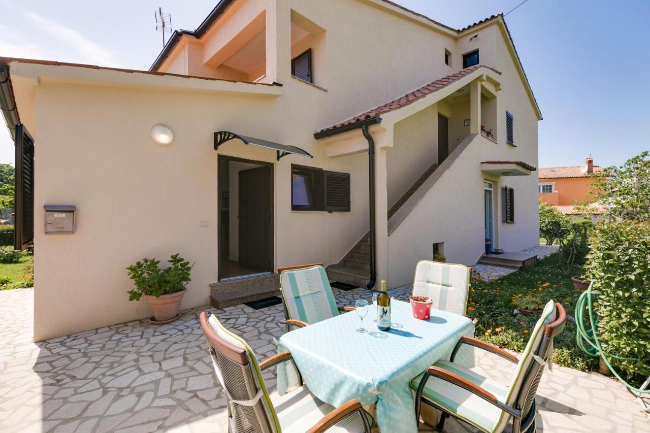 Apartments Marija Фунтана Екстер'єр фото